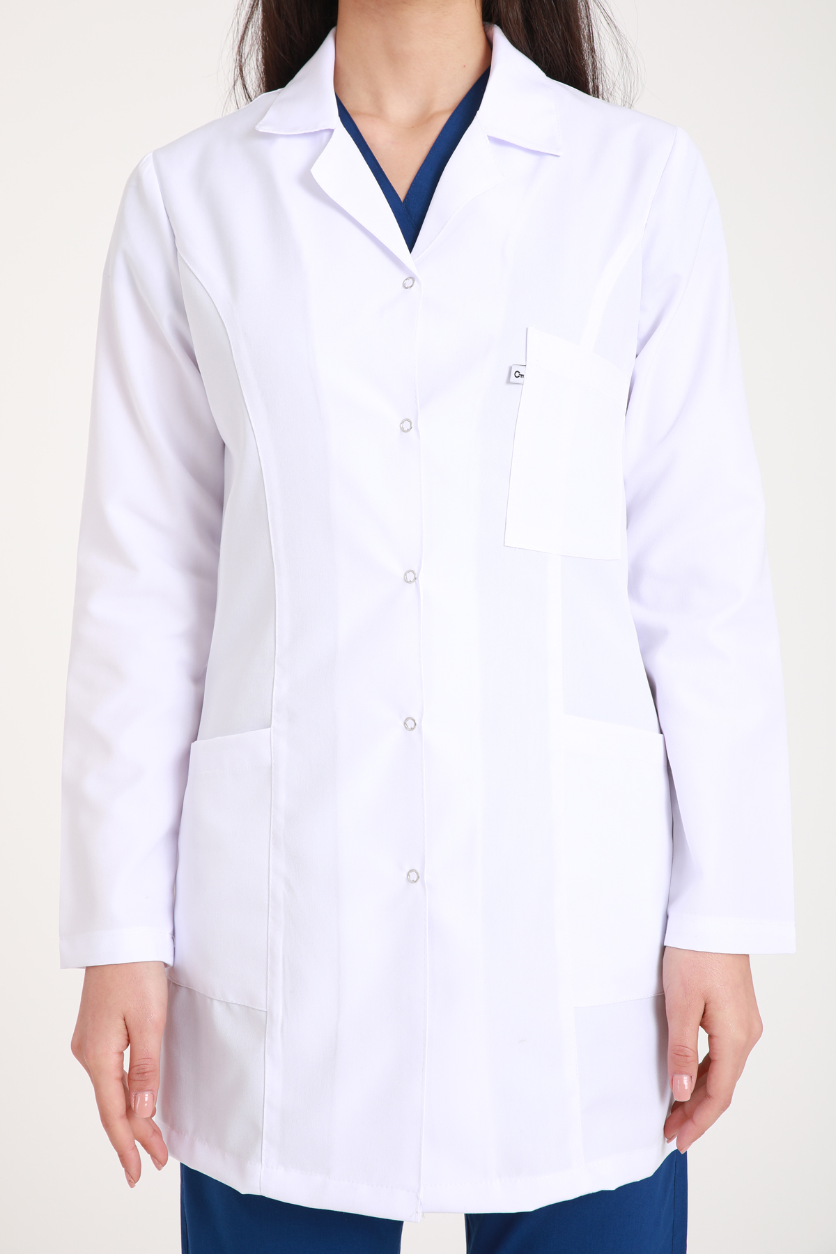 hemsire.doktor.forması.medikal.üniforma.hastane.kıyafeti.beyaz.alpaka.önlük.ortaboy.scrubs.4