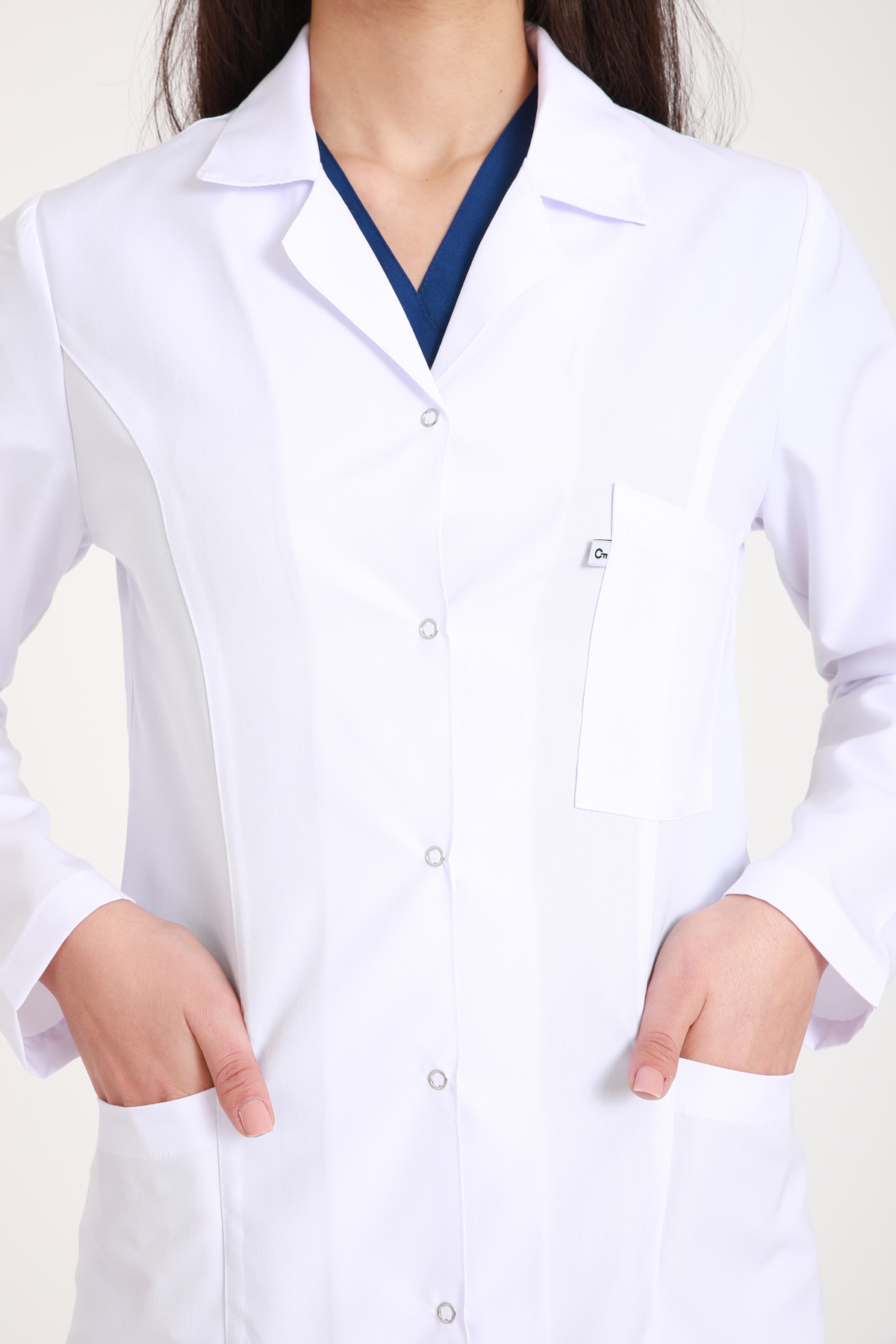 hemsire.doktor.forması.medikal.üniforma.hastane.kıyafeti.beyaz.alpaka.önlük.ortaboy.scrubs.5