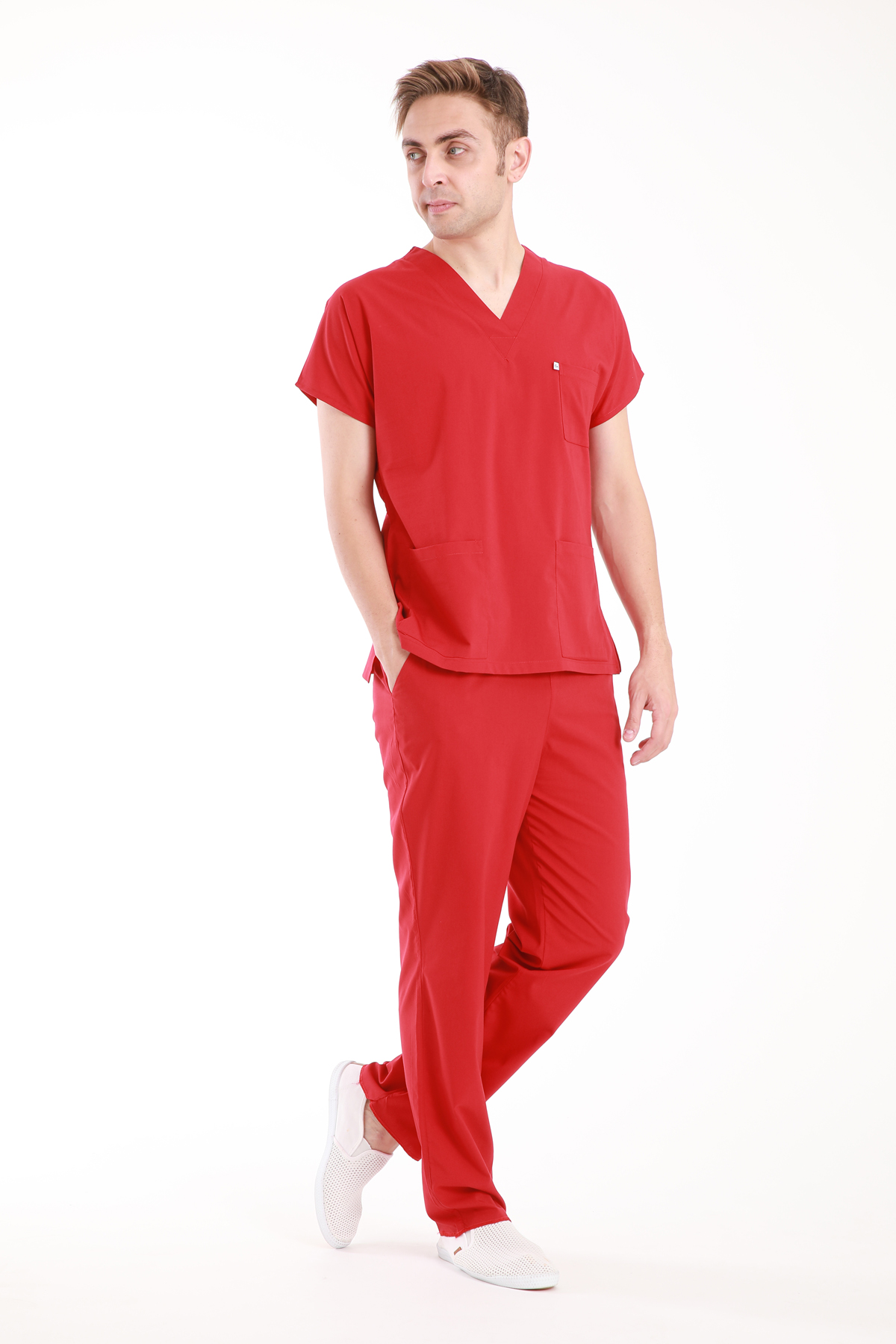 hemsire.doktor.forması.medikal.üniforma.hastane.kıyafeti.kirmizi.likrali.scrubs.1