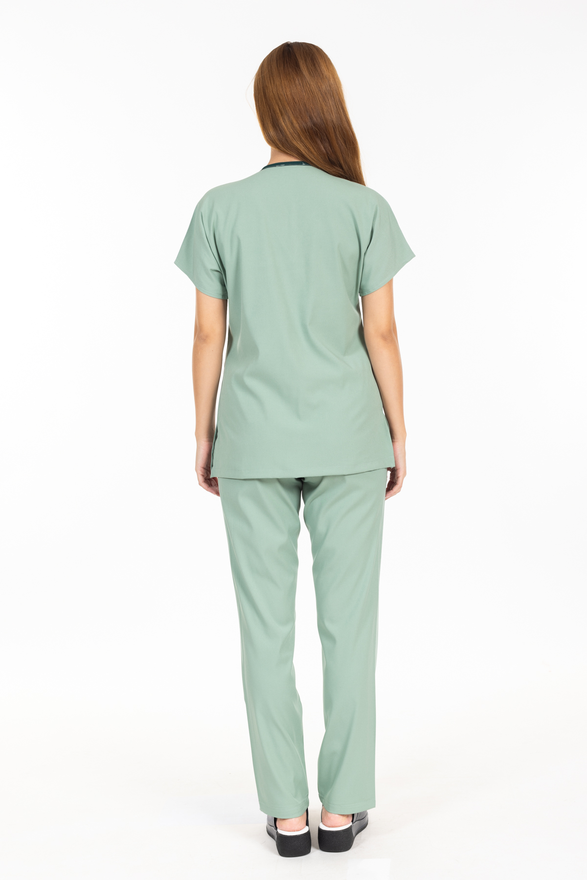 ÇAĞLA YEŞİLİ LİKRALI SCRUBS PREMIUM TAKIM-3